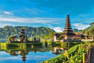 INDONESIA : TOUR BALI - TANAHLOT - BIỂN PANDAWA